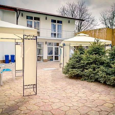 & Georg Апартаменты